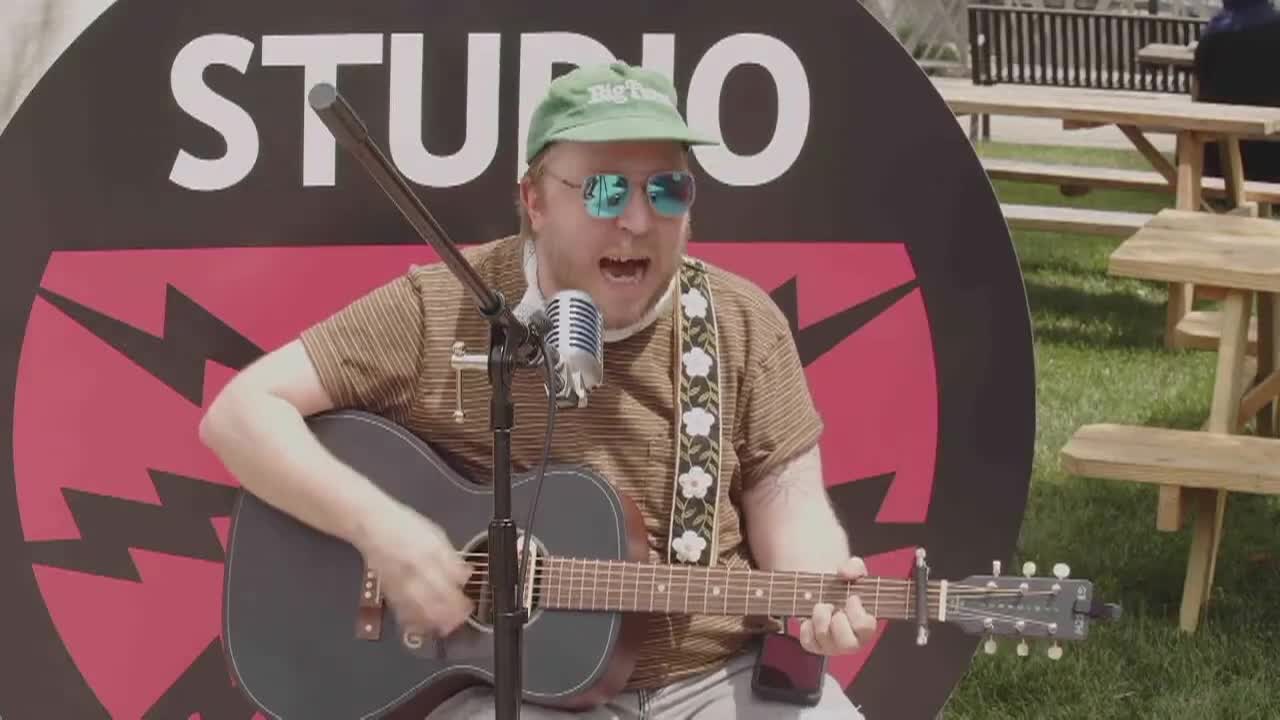 Live from Columbus Arts Fest_ Corey Landis _ The Finer Things