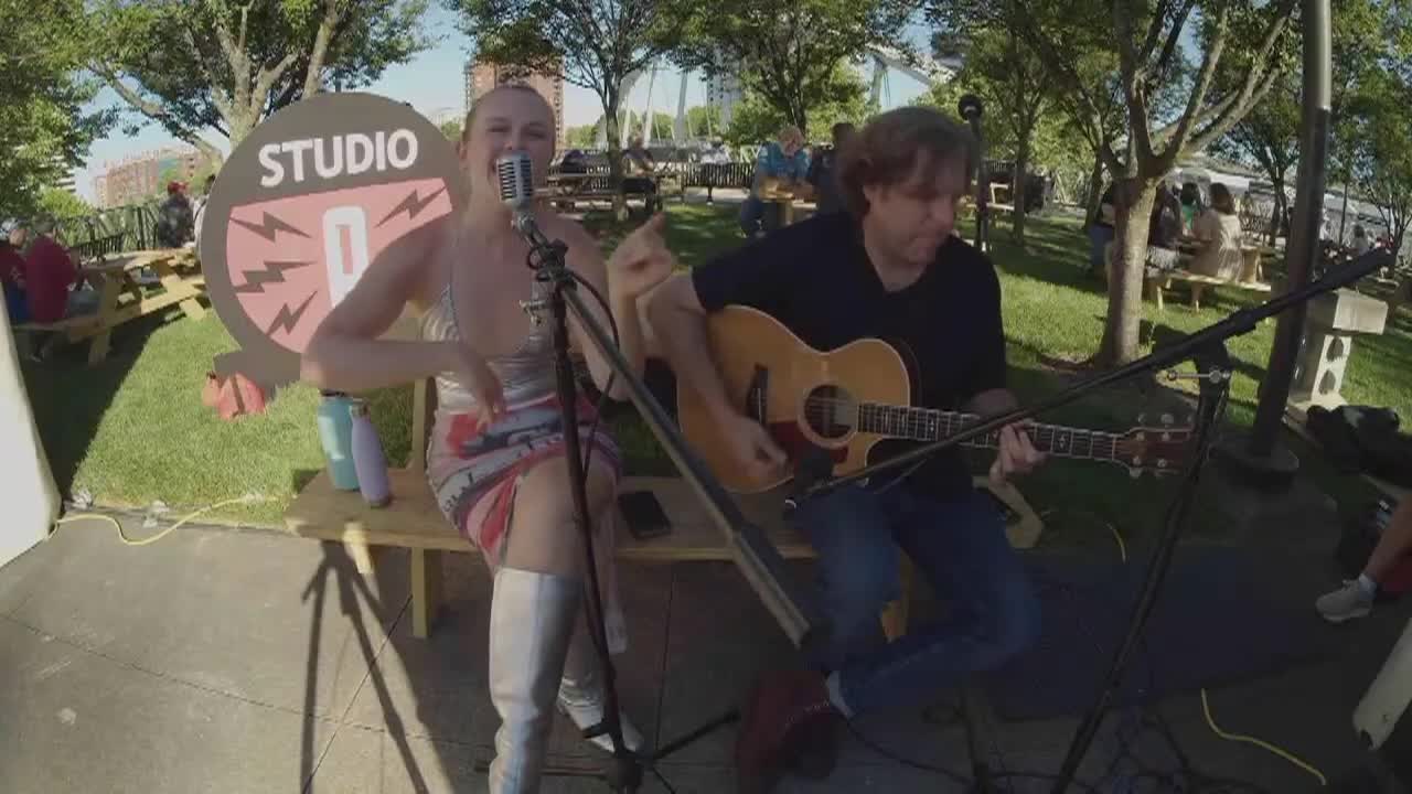 Live from Columbus Arts Fest_ Emili
